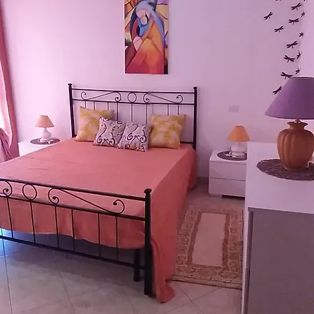 Antonella A 750mt Dal Centro. Holiday home Pula