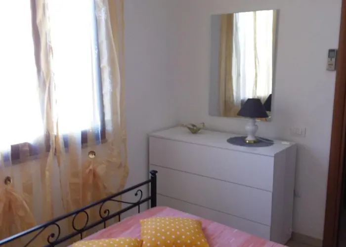 Antonella A 750mt Dal Centro. * Pula