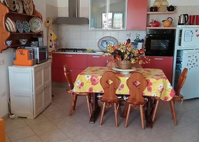 Antonella A 750mt Dal Centro. Casa de Férias Pula